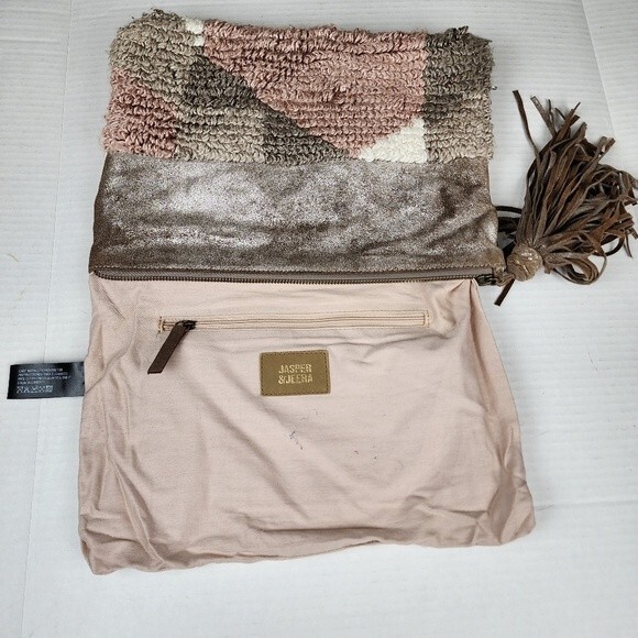 Anthropologie Jasper & Jeera Pouch Metallic Leather Cotton Blend Large Tassel - Picture 2 of 14